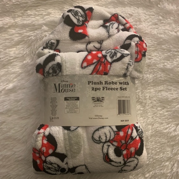 Minnie Mouse Robe & Pajamas - Picture 2 of 4